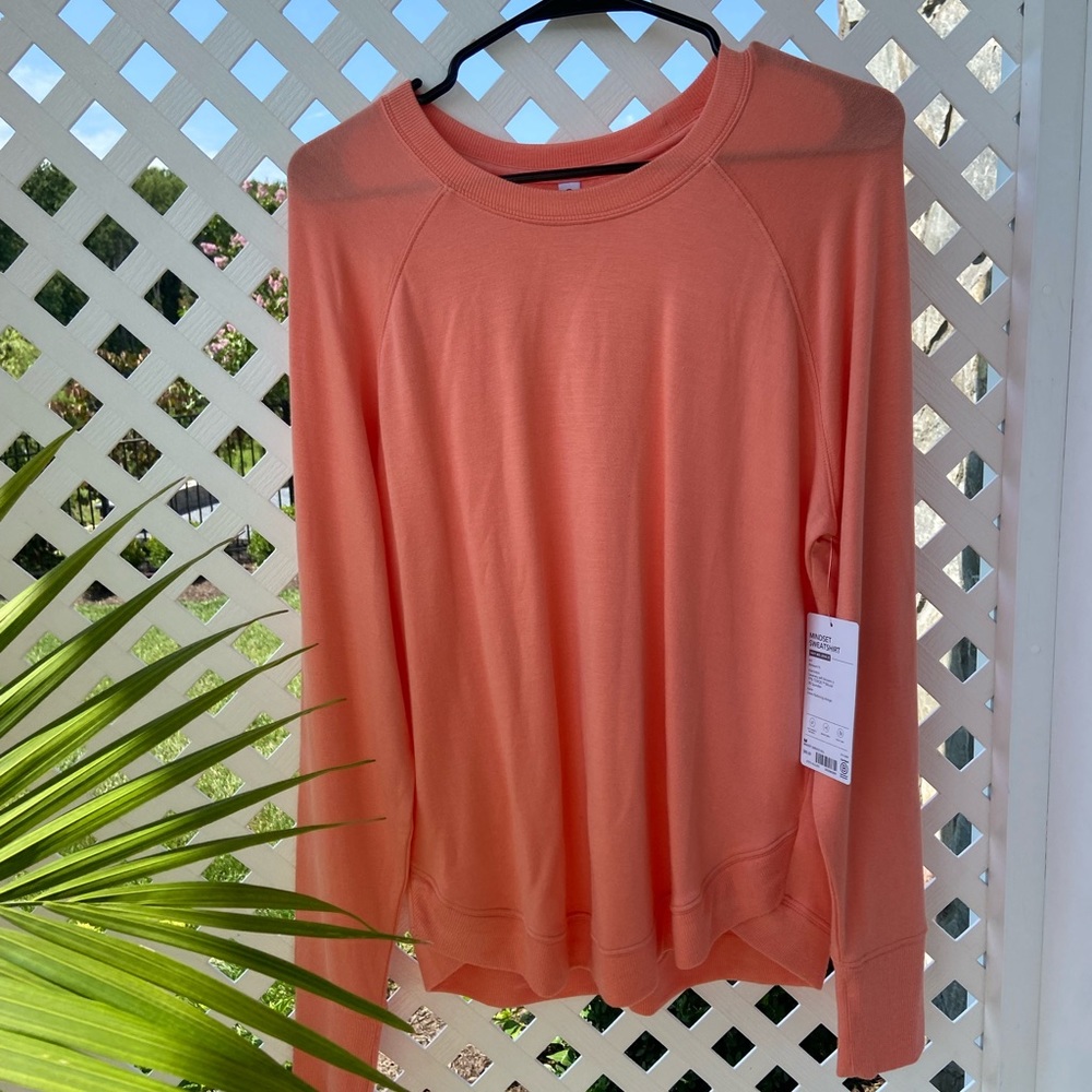 NWT Athleta peach pullover sweatshirt